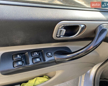 Серый Шевроле Реззо, объемом двигателя 1.6 л и пробегом 230 тыс. км за 3800 $, фото 13 на Automoto.ua