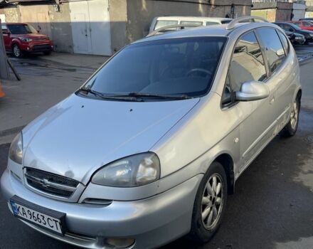 Серый Шевроле Реззо, объемом двигателя 2 л и пробегом 250 тыс. км за 2200 $, фото 1 на Automoto.ua