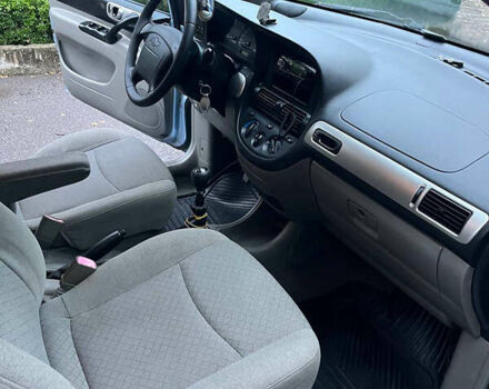 Синий Шевроле Реззо, объемом двигателя 1.6 л и пробегом 240 тыс. км за 3850 $, фото 16 на Automoto.ua