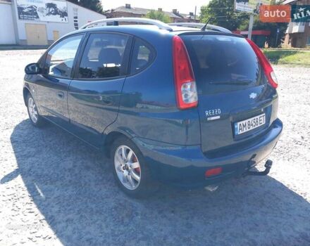 Синий Шевроле Реззо, объемом двигателя 1.6 л и пробегом 177 тыс. км за 2850 $, фото 3 на Automoto.ua