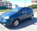Синий Шевроле Реззо, объемом двигателя 1.6 л и пробегом 177 тыс. км за 2850 $, фото 5 на Automoto.ua