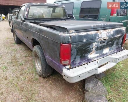 Черный Шевроле С-10, объемом двигателя 2.5 л и пробегом 120 тыс. км за 3750 $, фото 8 на Automoto.ua