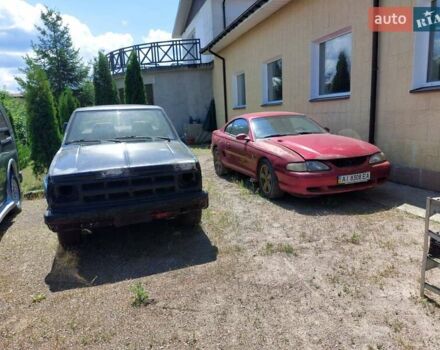 Черный Шевроле С-10, объемом двигателя 2.5 л и пробегом 120 тыс. км за 3750 $, фото 5 на Automoto.ua