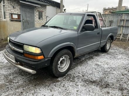 Сірий Шевроле С-10, об'ємом двигуна 2.2 л та пробігом 191 тис. км за 2950 $, фото 1 на Automoto.ua