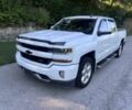 Белый Шевроле Сильверадо, объемом двигателя 5.3 л и пробегом 78 тыс. км за 12500 $, фото 2 на Automoto.ua