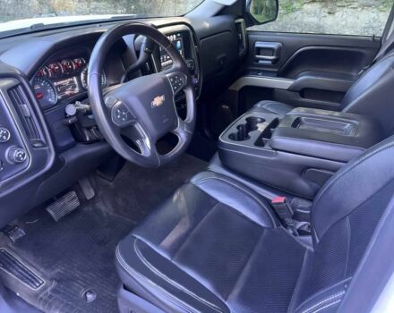 Белый Шевроле Сильверадо, объемом двигателя 5.3 л и пробегом 78 тыс. км за 12500 $, фото 10 на Automoto.ua