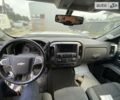 Білий Шевроле Сільверадо, об'ємом двигуна 6.6 л та пробігом 185 тис. км за 19400 $, фото 10 на Automoto.ua
