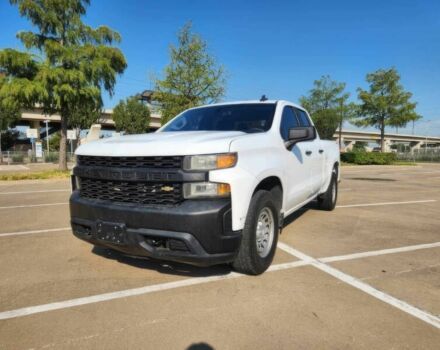 Белый Шевроле Сильверадо, объемом двигателя 5.3 л и пробегом 39 тыс. км за 27000 $, фото 2 на Automoto.ua