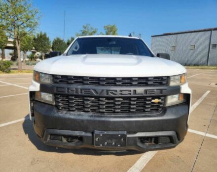 Белый Шевроле Сильверадо, объемом двигателя 5.3 л и пробегом 39 тыс. км за 27000 $, фото 1 на Automoto.ua