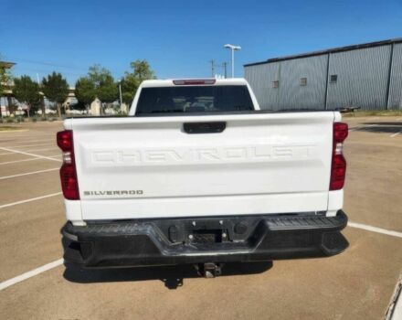 Белый Шевроле Сильверадо, объемом двигателя 5.3 л и пробегом 39 тыс. км за 27000 $, фото 6 на Automoto.ua