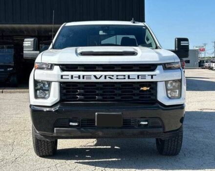 Белый Шевроле Сильверадо, объемом двигателя 6.6 л и пробегом 48 тыс. км за 11800 $, фото 5 на Automoto.ua