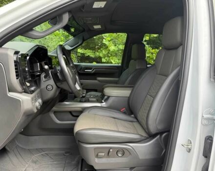 Белый Шевроле Сильверадо, объемом двигателя 6.2 л и пробегом 24 тыс. км за 20000 $, фото 8 на Automoto.ua