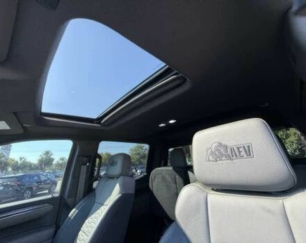 Белый Шевроле Сильверадо, объемом двигателя 3 л и пробегом 16 тыс. км за 22500 $, фото 9 на Automoto.ua