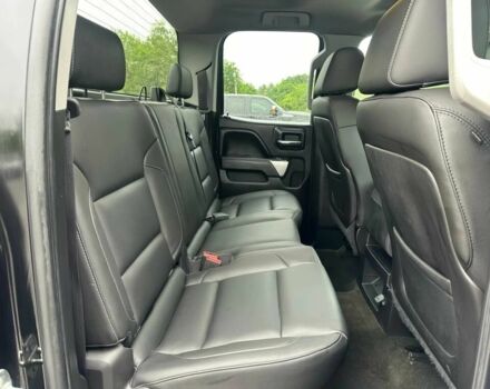 Черный Шевроле Сильверадо, объемом двигателя 5.3 л и пробегом 74 тыс. км за 11000 $, фото 13 на Automoto.ua