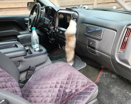 Черный Шевроле Сильверадо, объемом двигателя 5.33 л и пробегом 116 тыс. км за 35000 $, фото 11 на Automoto.ua