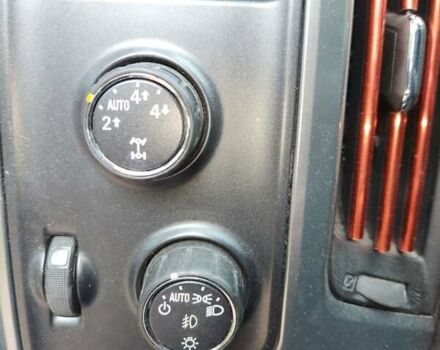 Черный Шевроле Сильверадо, объемом двигателя 5.33 л и пробегом 116 тыс. км за 35000 $, фото 21 на Automoto.ua