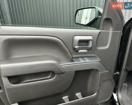 Черный Шевроле Сильверадо, объемом двигателя 5.33 л и пробегом 45 тыс. км за 28999 $, фото 18 на Automoto.ua