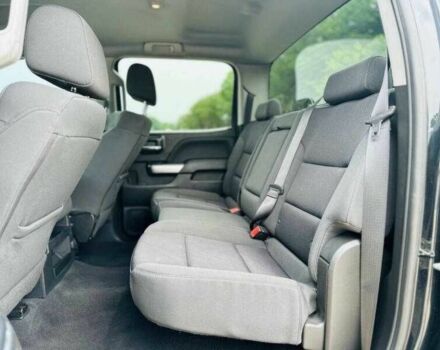 Черный Шевроле Сильверадо, объемом двигателя 5.3 л и пробегом 55 тыс. км за 6500 $, фото 9 на Automoto.ua