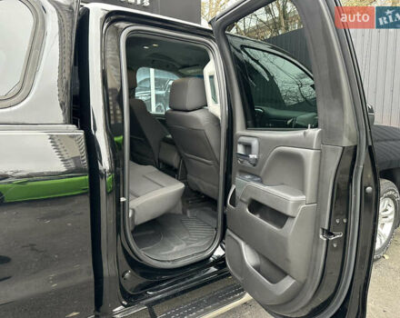 Черный Шевроле Сильверадо, объемом двигателя 5.33 л и пробегом 45 тыс. км за 28999 $, фото 14 на Automoto.ua