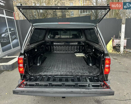 Черный Шевроле Сильверадо, объемом двигателя 5.33 л и пробегом 45 тыс. км за 28999 $, фото 28 на Automoto.ua