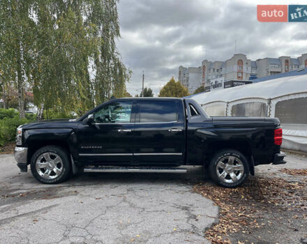 Черный Шевроле Сильверадо, объемом двигателя 5.33 л и пробегом 95 тыс. км за 33000 $, фото 4 на Automoto.ua