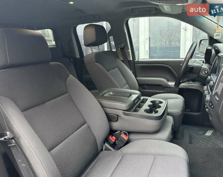 Черный Шевроле Сильверадо, объемом двигателя 5.33 л и пробегом 45 тыс. км за 28999 $, фото 12 на Automoto.ua