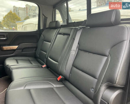 Черный Шевроле Сильверадо, объемом двигателя 5.33 л и пробегом 95 тыс. км за 33000 $, фото 25 на Automoto.ua