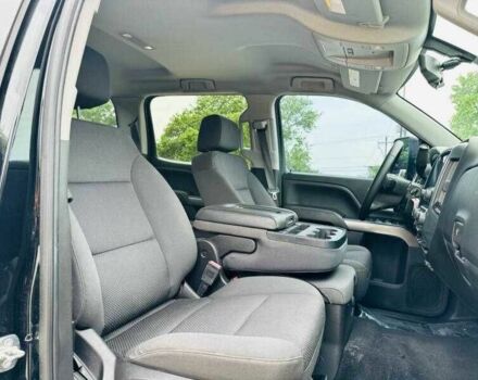 Черный Шевроле Сильверадо, объемом двигателя 5.3 л и пробегом 55 тыс. км за 6500 $, фото 8 на Automoto.ua