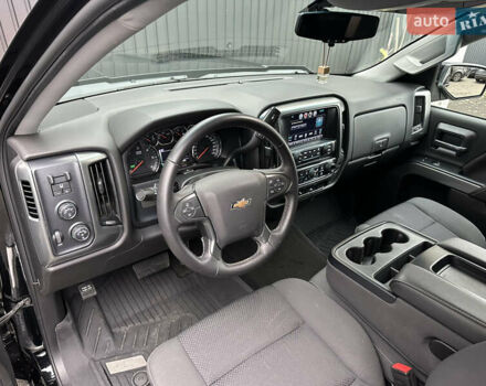 Черный Шевроле Сильверадо, объемом двигателя 5.33 л и пробегом 45 тыс. км за 28999 $, фото 19 на Automoto.ua