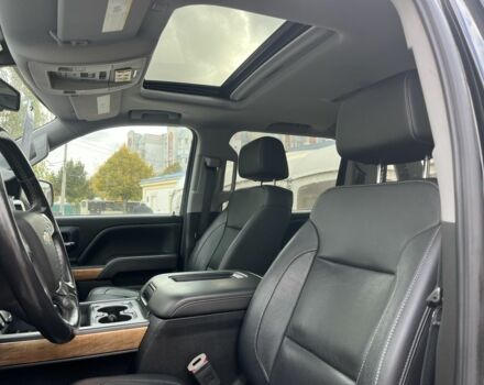 Черный Шевроле Сильверадо, объемом двигателя 5.3 л и пробегом 95 тыс. км за 33000 $, фото 8 на Automoto.ua