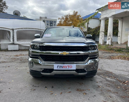 Черный Шевроле Сильверадо, объемом двигателя 5.33 л и пробегом 95 тыс. км за 33000 $, фото 8 на Automoto.ua