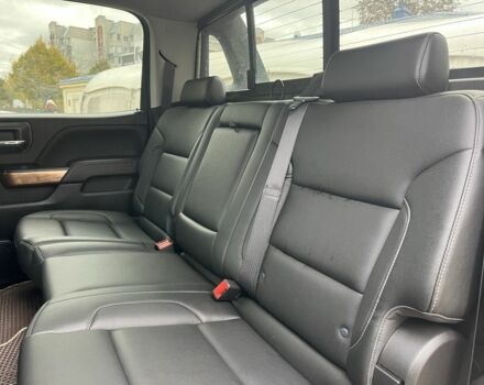 Черный Шевроле Сильверадо, объемом двигателя 5.3 л и пробегом 95 тыс. км за 33000 $, фото 18 на Automoto.ua