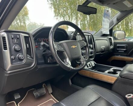 Черный Шевроле Сильверадо, объемом двигателя 5.3 л и пробегом 95 тыс. км за 33000 $, фото 9 на Automoto.ua