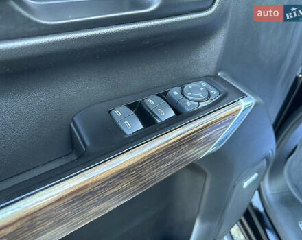 Черный Шевроле Сильверадо, объемом двигателя 6.2 л и пробегом 78 тыс. км за 49999 $, фото 46 на Automoto.ua