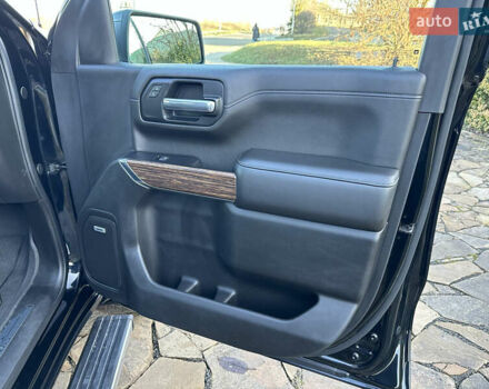 Черный Шевроле Сильверадо, объемом двигателя 6.2 л и пробегом 78 тыс. км за 49999 $, фото 69 на Automoto.ua