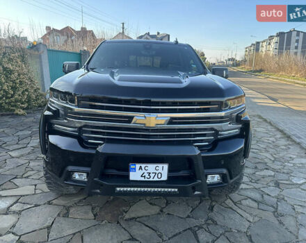 Черный Шевроле Сильверадо, объемом двигателя 6.2 л и пробегом 78 тыс. км за 49999 $, фото 12 на Automoto.ua