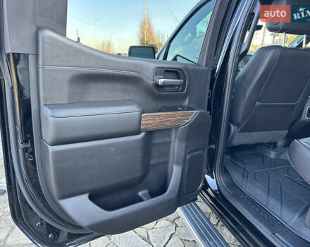 Черный Шевроле Сильверадо, объемом двигателя 6.2 л и пробегом 78 тыс. км за 49999 $, фото 57 на Automoto.ua