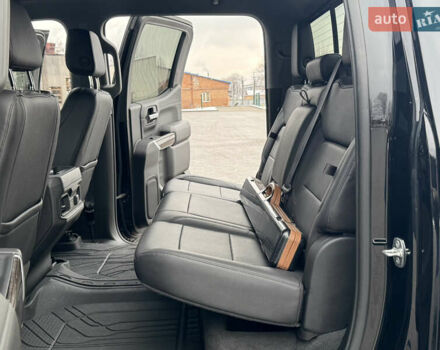 Черный Шевроле Сильверадо, объемом двигателя 5.33 л и пробегом 17 тыс. км за 43999 $, фото 34 на Automoto.ua