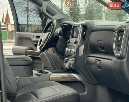 Черный Шевроле Сильверадо, объемом двигателя 5.33 л и пробегом 17 тыс. км за 43999 $, фото 32 на Automoto.ua