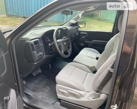 Коричневый Шевроле Сильверадо, объемом двигателя 4.3 л и пробегом 33 тыс. км за 18500 $, фото 2 на Automoto.ua