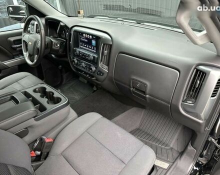 Шевроле Сильверадо, объемом двигателя 5.3 л и пробегом 45 тыс. км за 28500 $, фото 10 на Automoto.ua
