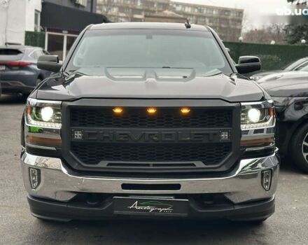 Шевроле Сильверадо, объемом двигателя 5.3 л и пробегом 45 тыс. км за 28500 $, фото 2 на Automoto.ua