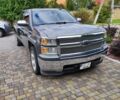 Сірий Шевроле Сільверадо, об'ємом двигуна 5.3 л та пробігом 188 тис. км за 15000 $, фото 1 на Automoto.ua