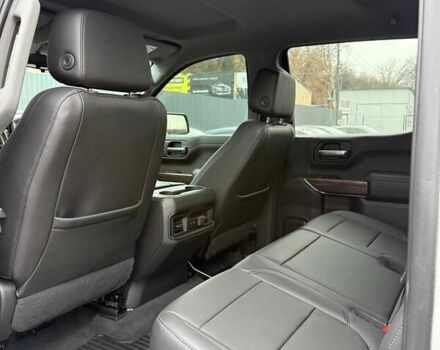 Серый Шевроле Сильверадо, объемом двигателя 3 л и пробегом 110 тыс. км за 45000 $, фото 35 на Automoto.ua