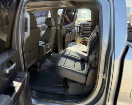 Серый Шевроле Сильверадо, объемом двигателя 5.3 л и пробегом 28 тыс. км за 49000 $, фото 11 на Automoto.ua