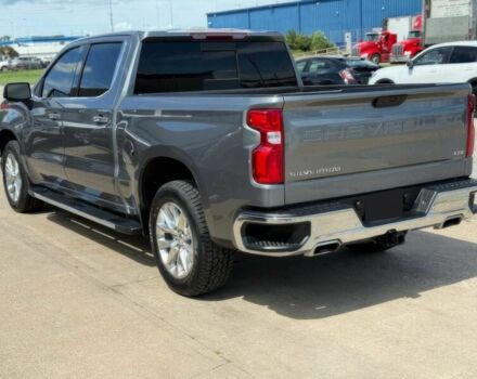 Серый Шевроле Сильверадо, объемом двигателя 5.3 л и пробегом 28 тыс. км за 49000 $, фото 7 на Automoto.ua