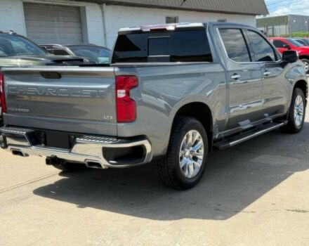 Серый Шевроле Сильверадо, объемом двигателя 5.3 л и пробегом 28 тыс. км за 49000 $, фото 5 на Automoto.ua