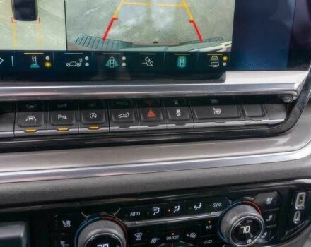 Серый Шевроле Сильверадо, объемом двигателя 6.2 л и пробегом 13 тыс. км за 20000 $, фото 13 на Automoto.ua