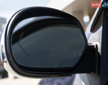 Синий Шевроле Сильверадо, объемом двигателя 5.33 л и пробегом 194 тыс. км за 13700 $, фото 23 на Automoto.ua