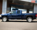 Синий Шевроле Сильверадо, объемом двигателя 5.33 л и пробегом 194 тыс. км за 13700 $, фото 5 на Automoto.ua